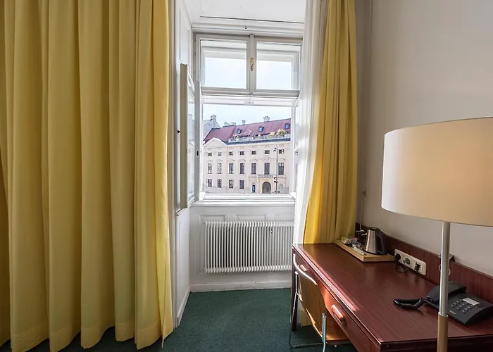 Benediktushaus Im Schottenstift 3* Vienne